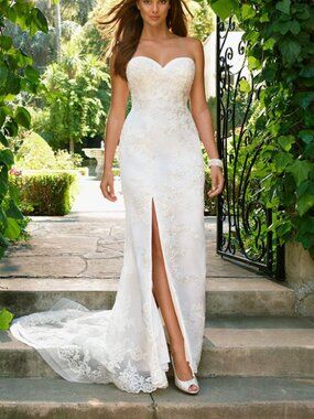 Casablanca Wedding Dress Style 2022 - Tag size 8 Medium, street size 4/6